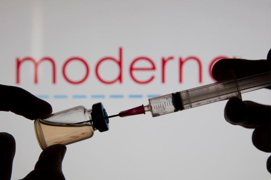 moderna syringe