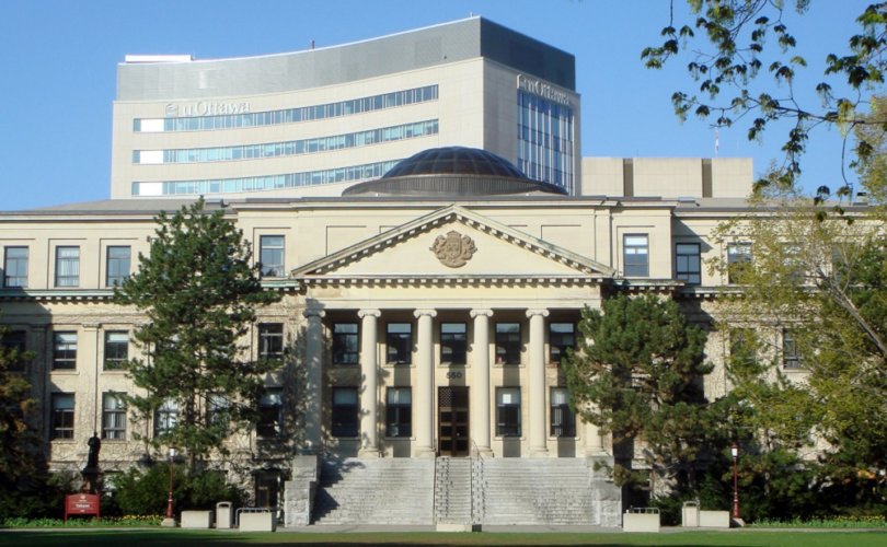 University of Ottawa drops COVID jab mandate after pressure from Canadian rights group